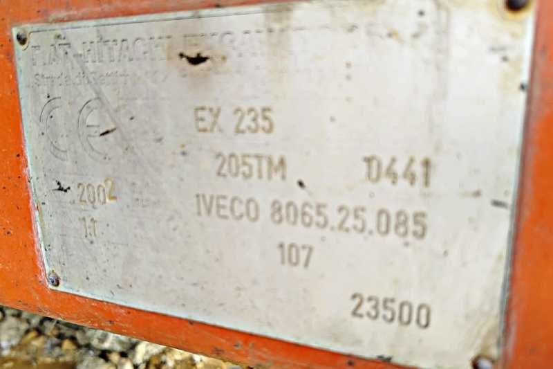 OmecoHub - Immagine FIAT HITACHI EX235
